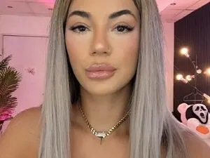 Myfreecams Sex Chat of Yukenzi