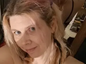 Myfreecams Live Sex of Aurora_Syn