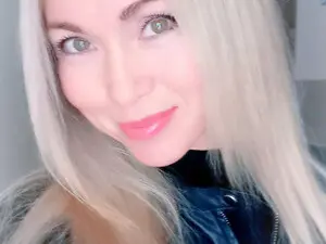 Myfreecams Sex Cam of Ellisagirl