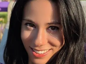 Myfreecams Sex Cam of RoselynMoon