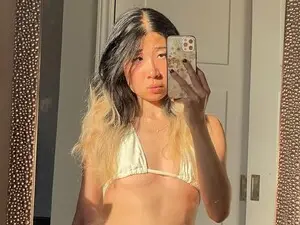Myfreecams Nude Webcam of Jiwoo