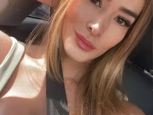Myfreecams Private Sex Chat of CamilaGoldenn