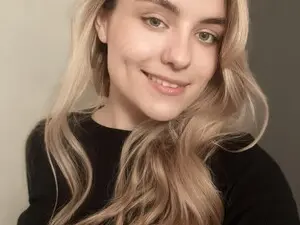 Myfreecams Adult Webcam of Shy_shy_lily