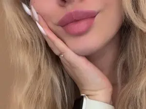 Myfreecams Private Sex Chat of MissLuxxi