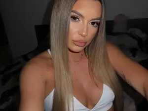 Myfreecams Live Porn of Miaastarr