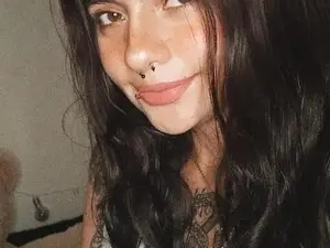 Myfreecams Watch Live Sex Cams of Laurenn_Smith