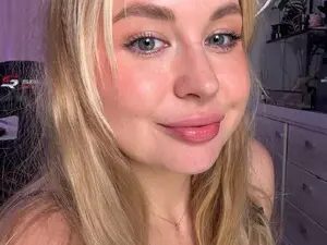 Myfreecams Sex Cam of Kitty_Sweetyy