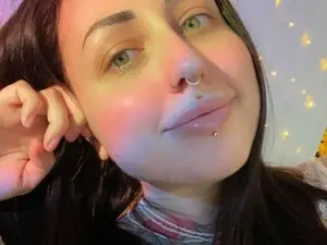 Myfreecams Nude Webcam of AlwaysBlue_