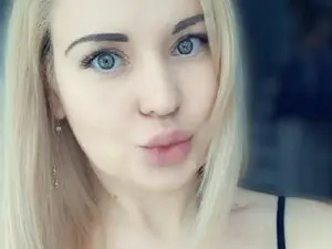 Myfreecams Private Sex Chat of IamYourSoul