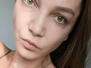 Myfreecams Watch Live Sex Cams of Emilly_Star4u