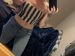 Myfreecams Sex Cam of Baayleymarie