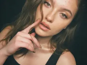 Myfreecams Free Live Porn of KristiGant