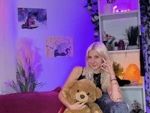 Myfreecams Private Sex Chat of EmilySwan