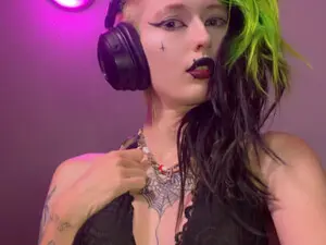 Myfreecams Best Webcam of TwistedAliceW