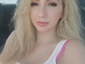 Myfreecams Sex Chat of AlyVee