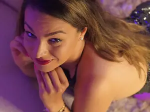 Myfreecams Private Sex Chat of AvaCherry