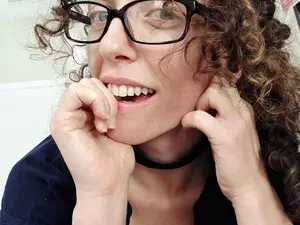 Myfreecams Live Sex Cam of Sarah_Stark