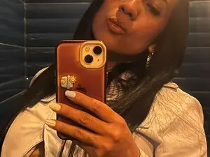 Myfreecams Watch Live Sex Cams of Gaby_blue