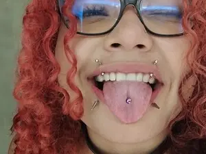 Myfreecams Free Porn Cam of IrisFeitan