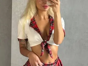 Myfreecams Watch Live Sex Cams of SaraShine_