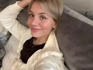 Myfreecams Best live sex cam show of AuroraAxnes