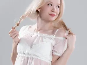 Myfreecams Sex Chat of Alice_Chery
