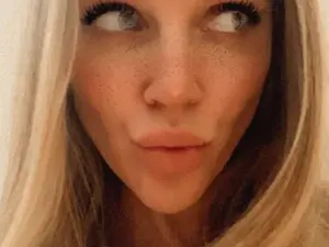 Myfreecams Watch Live Sex Cams of Spicy_Giraffe