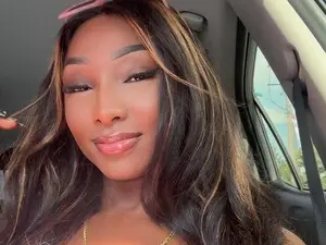 Myfreecams Sex Chat of Nyakimgold