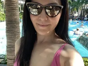 Myfreecams Live Sex of Morrigan_