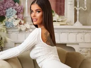 Myfreecams Sex Cam of CasssyCain