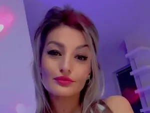 Myfreecams Free Porn Cam of OXXXY