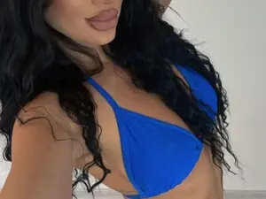 Myfreecams Live Sex of BellaDiamond