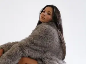 Myfreecams Watch Live Sex Cams of Erika_Soofty
