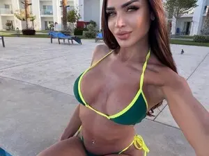 Myfreecams Watch Live Sex Cams of EllenKarter