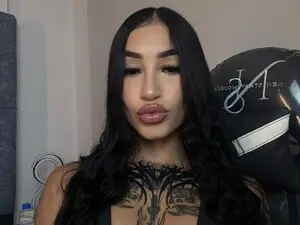 Myfreecams Sex Chat of Ambar_beell