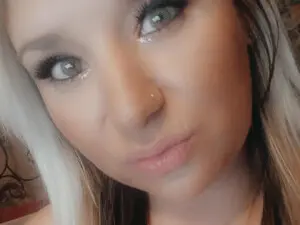 Myfreecams Nude Webcam of LusciousLindz