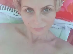 Myfreecams Best live sex cam show of Amidalla19