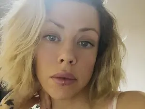 Myfreecams Best Webcam of Vivienne__Fox