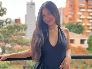 Myfreecams Free Live Porn of Sara_cruz21
