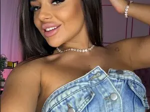 Myfreecams Live Sex of Ellaacandy