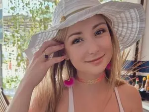 Myfreecams Sex Chat of BellaAndersin