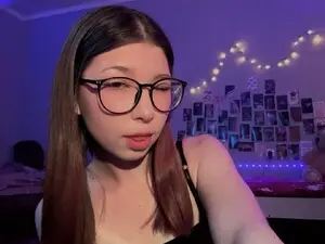 Myfreecams Live Sex Cam of LillyyLilith