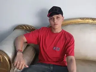 Streamate Adult Video Chat of LiamRamirez