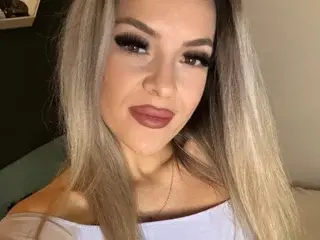 Streamate Free Porn Cam of AlletaLove