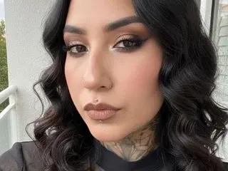 Streamate Free Live Porn of HeraM