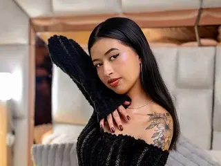 Streamate Live Sex Cam of Isa_Moon