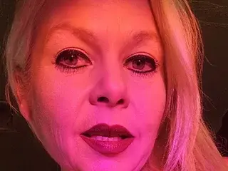Streamate Free Live Porn of DelightfulDH
