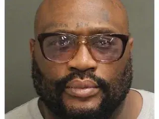 Streamate Live Sex of mrscreamxl22