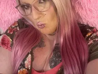 Streamate Sex Cam of Blakelytgirl