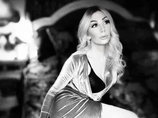 Streamate Live Sex Cam of LettieXoXo